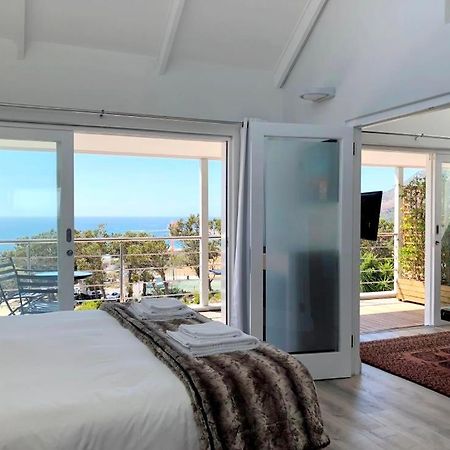 케이프타운 Bright Camps Bay Loft With Stunning Views And Shared Pool 아파트 외부 사진